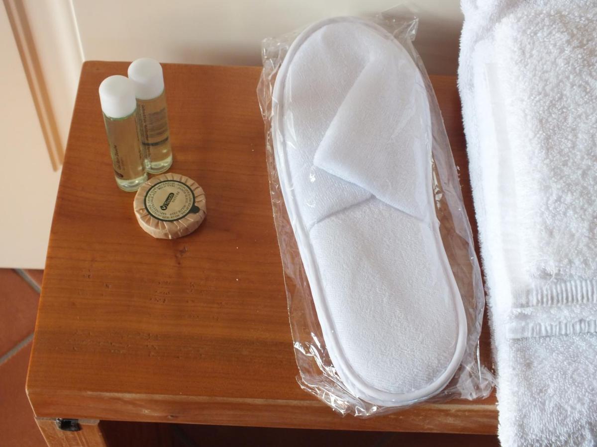 Relais Cà Nova Guest House Bogogno Ngoại thất bức ảnh